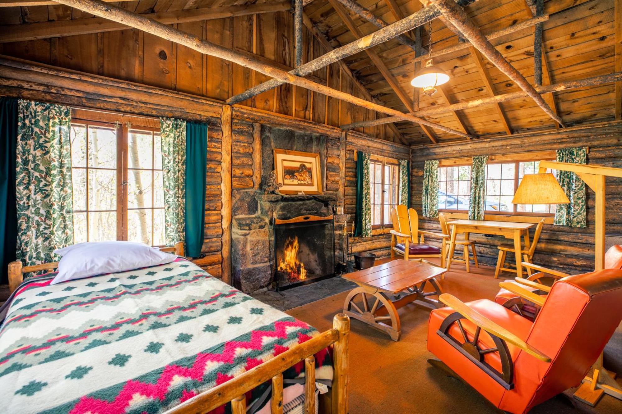 The Meeker Park Lodge Allenspark Exterior foto