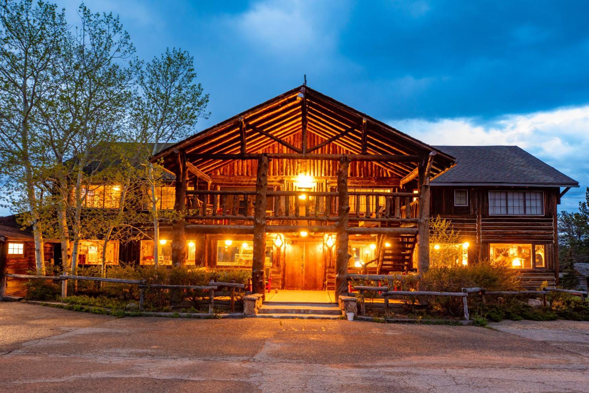 The Meeker Park Lodge Allenspark Exterior foto